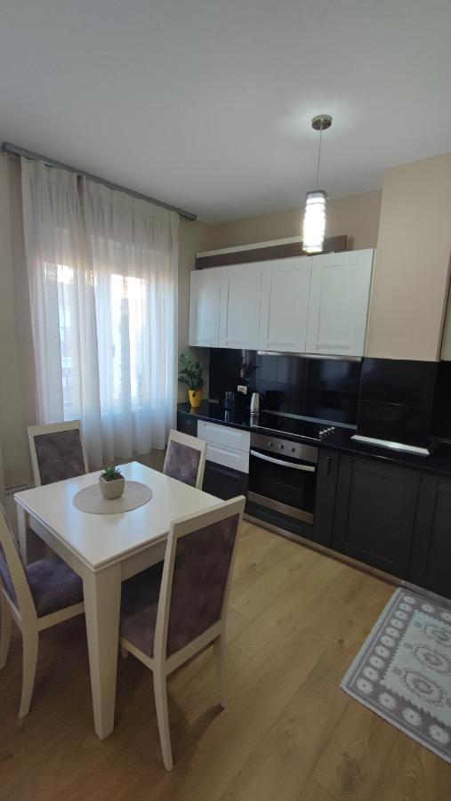 Tirana New Bazaar-Apartment 1 Eksteriør bilde